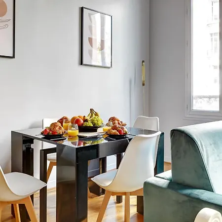 1br In Le Marais - Close To Notre-dame *