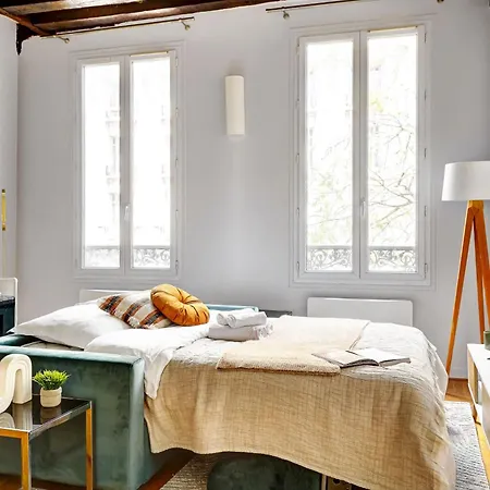 1br In Le Marais - Close To Notre-dame